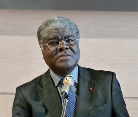 Article : Côte d’Ivoire : le cumul de postes, une plaie de la gouvernance